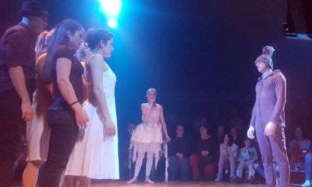 Schön wars: Freizeit-Tipp Cirque Bouffon in Gelsenkirchen!